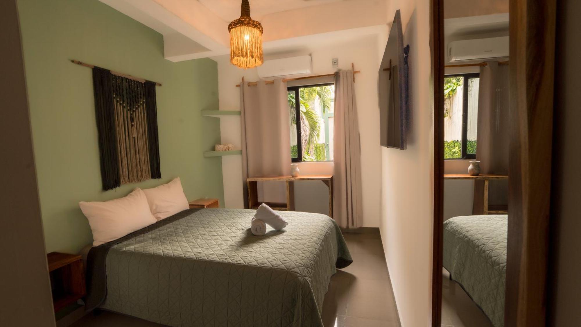 Corazon Del Carmen Boutique Hotel *